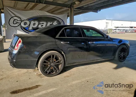 2013 Chrysler 300C из США, поврежденный, VIN 2C3CCAKT1DH630987